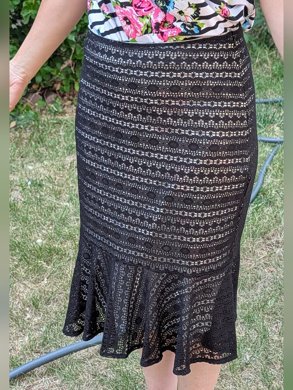 Worthington Black Crochet Lace Overlay Skirt - Picture 4 of 4